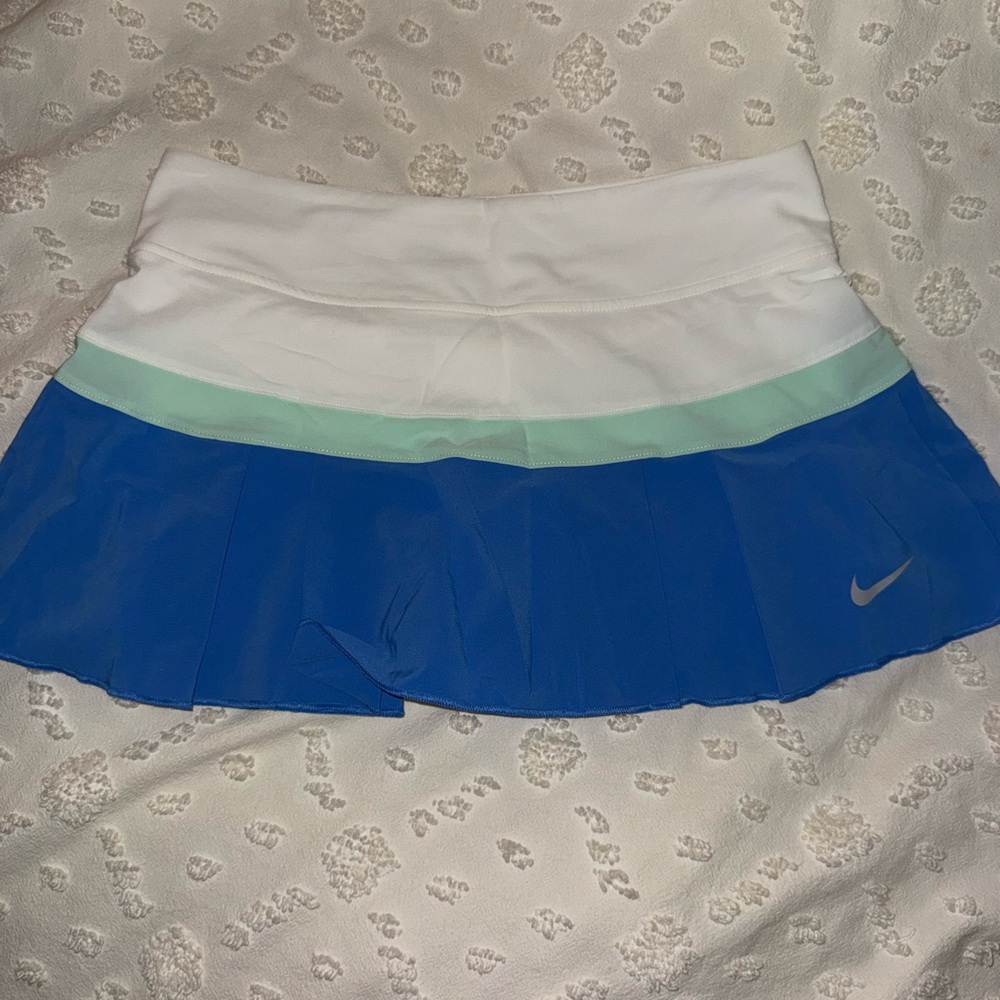 Nike Dri-FIT White and Blue Skirt